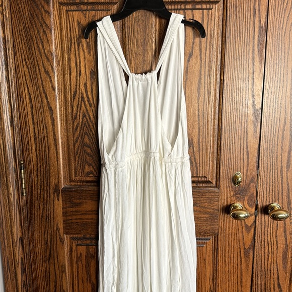 Lulu’s Sun Dress - Picture 3 of 4